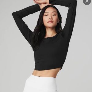 Alo black longsleeve crop top